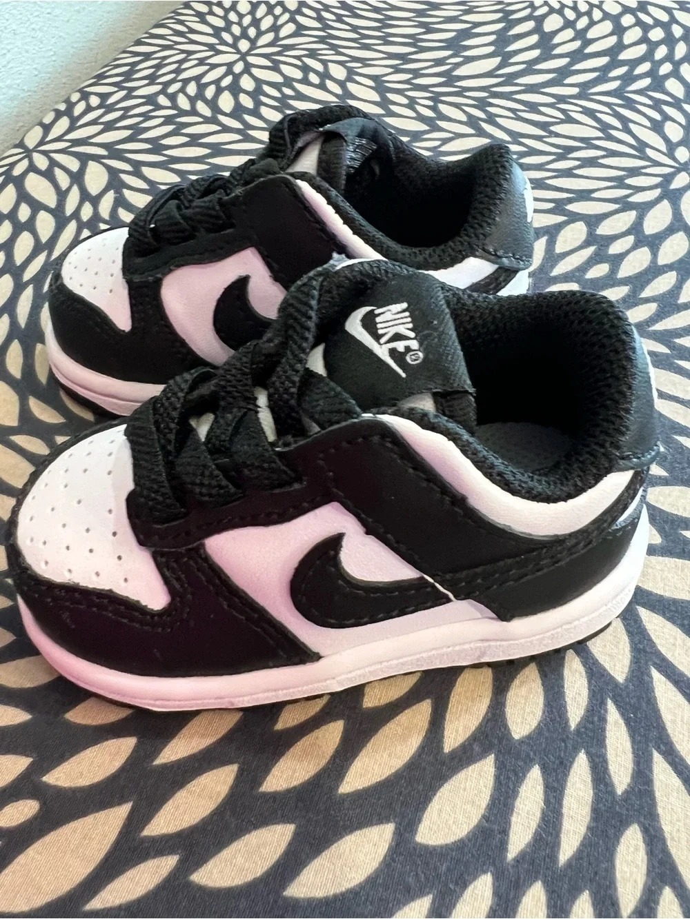 Nike Black and White Toddler Low-Top Sneakers